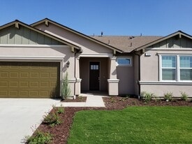 1558 Sirocco St in Tulare, CA - Building Photo