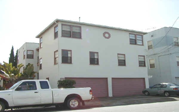 145 Belleview Dr in San Leandro, CA - Building Photo - Building Photo