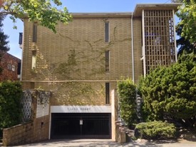 The Luxor Apartments in Berkeley, CA - Foto de edificio - Building Photo