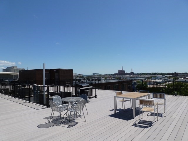 property at 154 W 2nd St