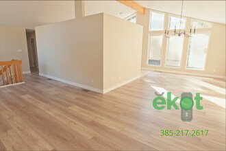 8461 Regalia Rd in Cottonwood Heights, UT - Building Photo - Building Photo