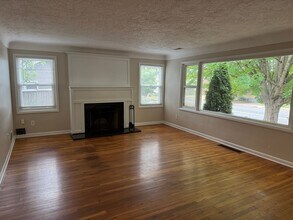 8164 SE 52nd Ave in Portland, OR - Building Photo - Building Photo