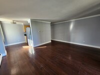 1035 Colorado Blvd, Unit 405 in Denver, CO - Building Photo - Building Photo