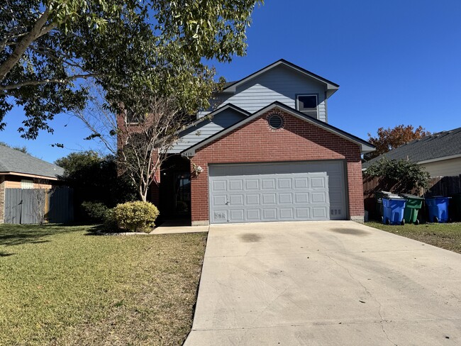 3419 Rob Roy St in Seguin, TX - Building Photo - Building Photo