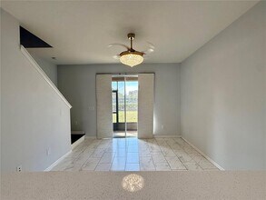 7011 White Treetop Pl in Riverview, FL - Building Photo - Building Photo