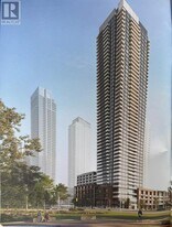 430 Square One Dr in Mississauga, ON - Building Photo