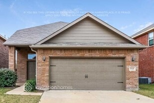 5548 Thunder Bay Dr in Fort Worth, TX - Building Photo