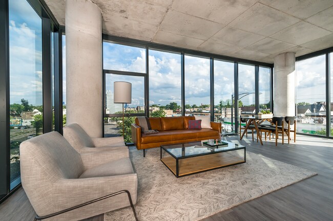 2793 W Belden Ave in Chicago, IL - Building Photo - Building Photo