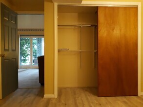 19606 Ridgeside Rd, Unit basement apartment in Bluemont, VA - Building Photo - Building Photo