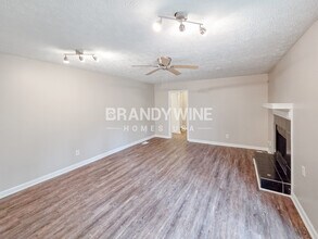 112 Valerie Ct in Stockbridge, GA - Foto de edificio - Building Photo