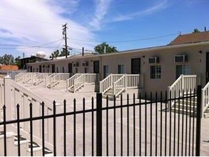 416 6th St in Modesto, CA - Building Photo - Building Photo