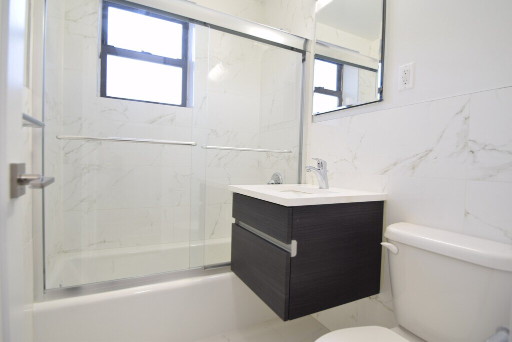 Harbor House New Rochelle, NY Apartments