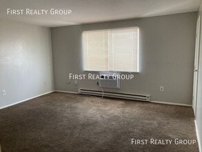 4911 Northcutt Pl in Dayton, OH - Building Photo - Building Photo