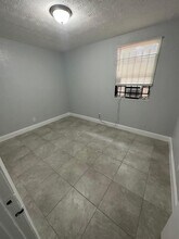 1614 W 3rd St-Unit -1616 in Jacksonville, FL - Building Photo - Building Photo