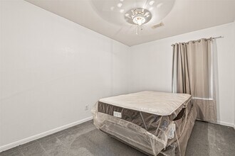 15707 Crooked Arrow Dr in Sugar Land, TX - Building Photo - Building Photo