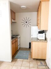 6333 Mt Ada Rd-Unit -180 in San Diego, CA - Building Photo - Building Photo