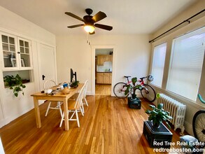 55 Brookley Rd, Unit 1R in Boston, MA - Building Photo - Building Photo