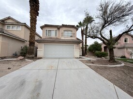 8232 Fame Ave in Las Vegas, NV - Building Photo