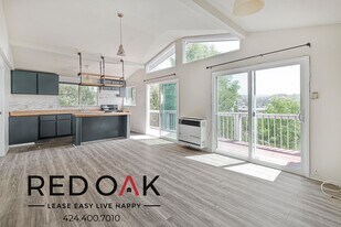 474 1/2 Crane Blvd in Los Angeles, CA - Building Photo