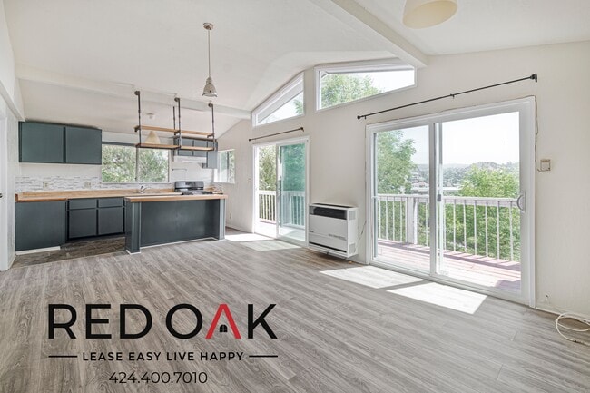 property at 474 1/2 Crane Blvd