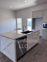 900 Apple Blossom Wy in Washington, OK - Building Photo - Building Photo