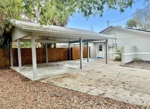 233 S Cypress St in La Belle, FL - Building Photo - Building Photo