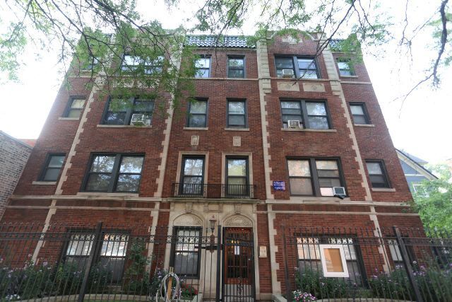 4549 N Damen Ave in Chicago, IL - Building Photo