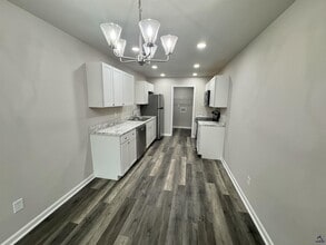 507 Young Ave in Warner Robins, GA - Building Photo - Building Photo