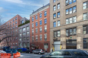 Gramercy East Condominiums in New York, NY - Building Photo