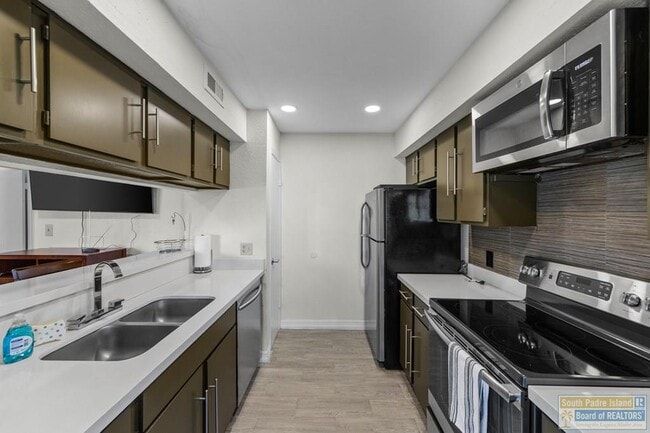 4601 Carmen Ave in Rancho Viejo, TX - Building Photo - Building Photo
