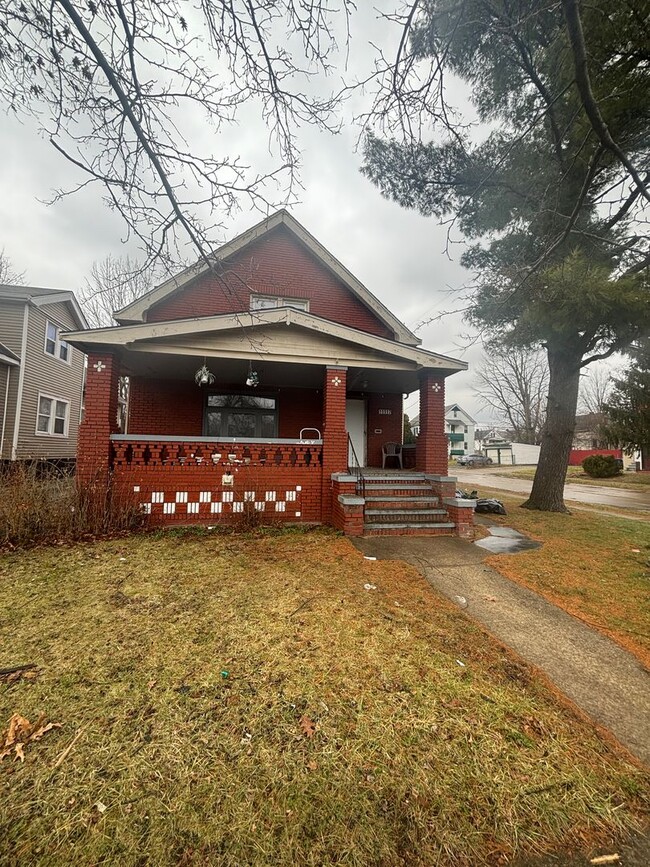 property at 11117 Revere Ave