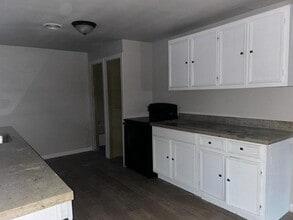 3155 Roberts Ave in Beaumont, TX - Building Photo - Building Photo