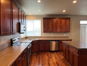 2710 Eagles Eye Ave NW in Salem, OR - Building Photo - Building Photo