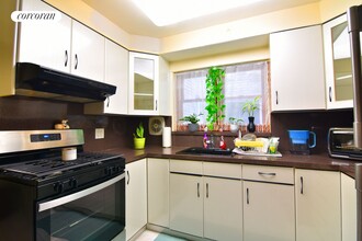 1341 Dahill Rd in Brooklyn, NY - Building Photo - Building Photo