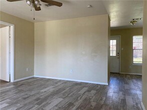 2231 Palmera Cove in Austin, TX - Building Photo - Building Photo