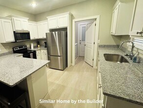 108 Sterling Dr in Chickasha, OK - Building Photo - Building Photo