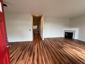 5447 N St in Washougal, WA - Building Photo - Building Photo