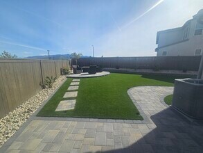 1639 Corte Medialuna in Chula Vista, CA - Building Photo - Building Photo