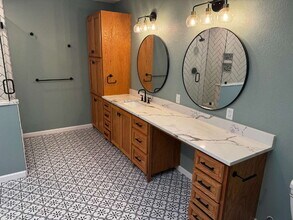 32 Bay Dr NE in Fort Walton Beach, FL - Building Photo - Building Photo