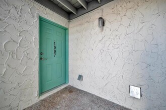 11412 8th St N in St. Petersburg, FL - Building Photo - Building Photo