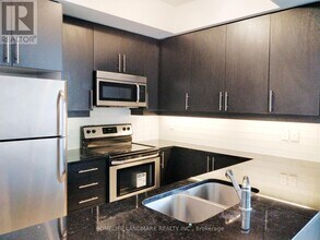 8110-8110 Birchmount Rd in Markham, ON - Building Photo - Building Photo