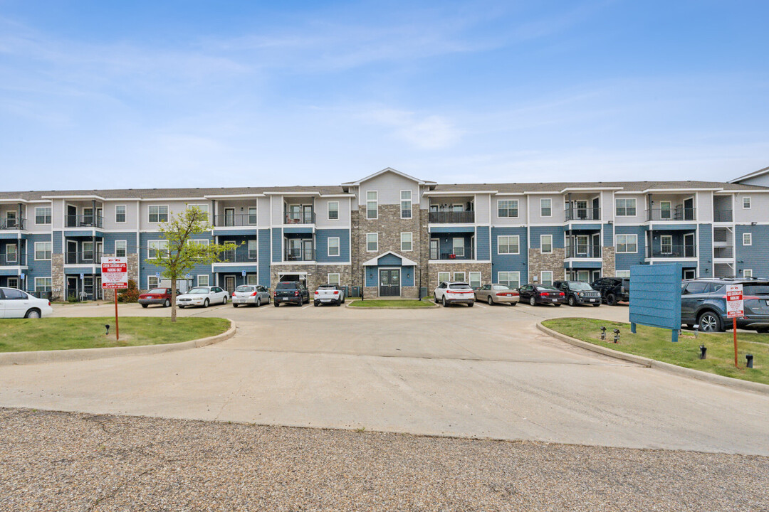 Creek Crossing Senior Village in Canyon, TX - Building Photo