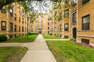 8935 S Dauphin Ave Apartments - 8935-39 S Dauphin Ave, Chicago, IL 60619