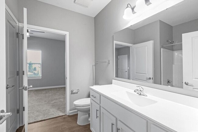 1601 E Main St in New Albany, IN - Building Photo - Building Photo