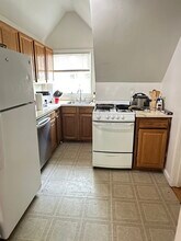 27 Orkney Rd, Unit 2 in Boston, MA - Building Photo - Building Photo