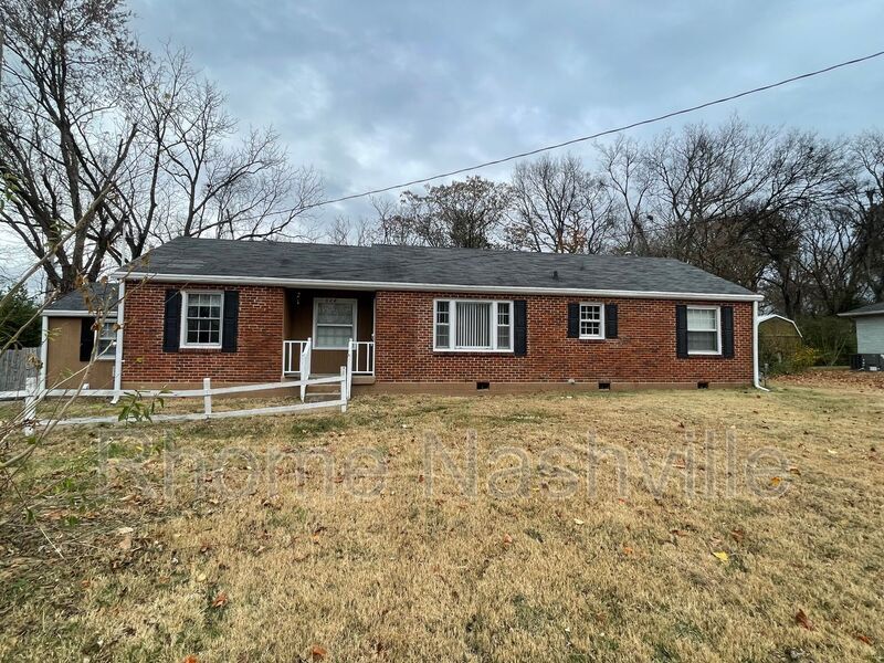 578 Watsonwood Dr in Nashville, TN - Building Photo