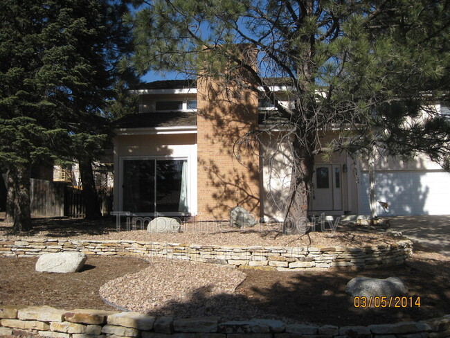 120 Del Oro Cir in Colorado Springs, CO - Foto de edificio - Building Photo