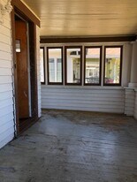 928 Benton Ave in Janesville, WI - Building Photo
