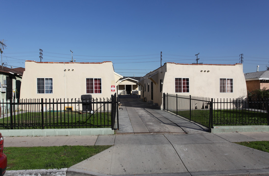 3521 E 58th St in Maywood, CA - Building Photo