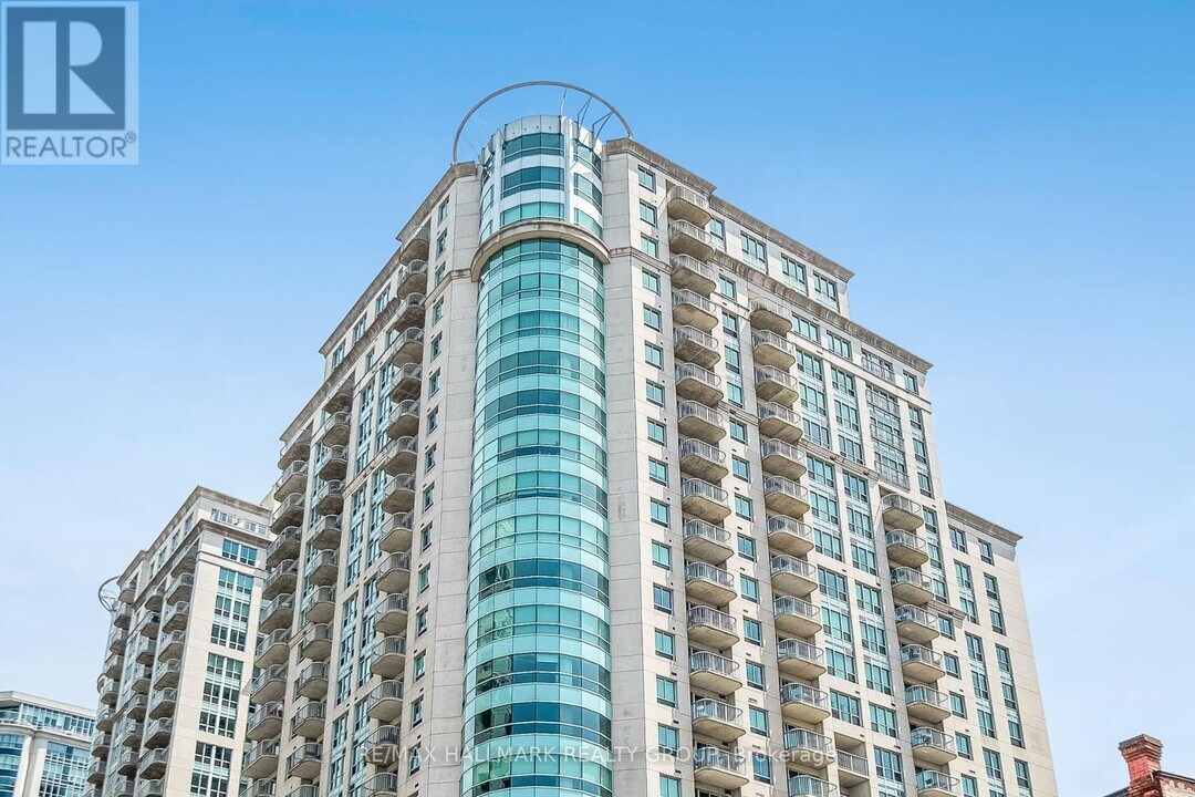 200 Rideau St in Ottawa, ON - Building Photo